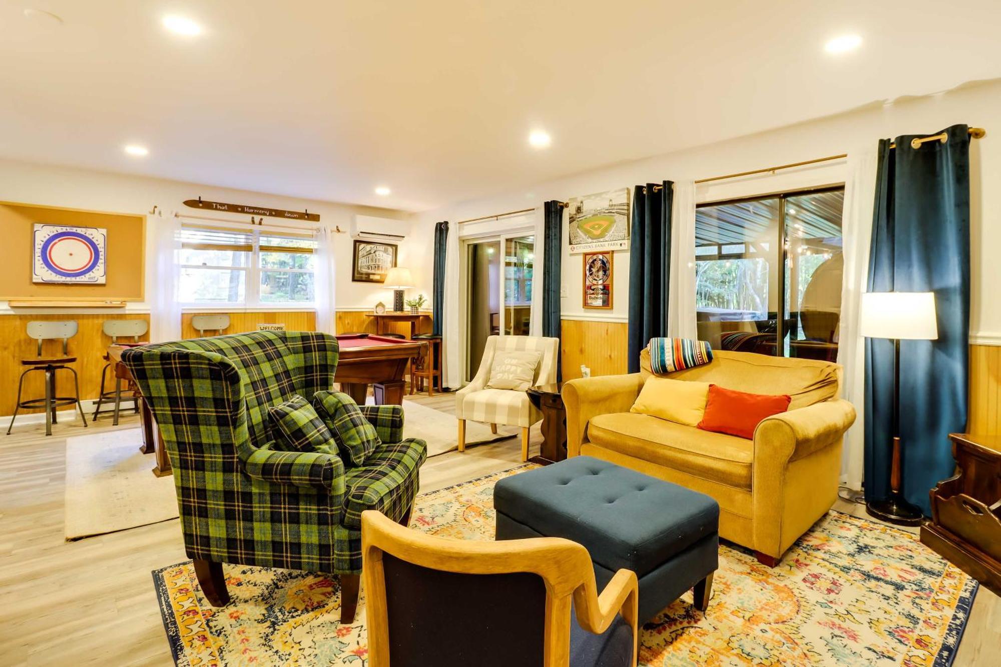 Poconos Ski Retreat With Sauna, Hot Tub, And Game Room Lake Harmony Exteriér fotografie